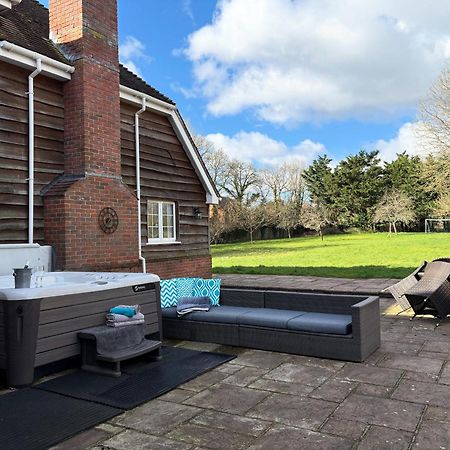 Langford Farmhouse - New Forest National Park Luxury 4Bd, Hot Tub, Cinema, 10 Acres Bartley Extérieur photo